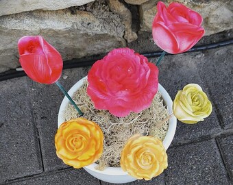 Handmade flowers made of casting powder – airbrush painted on stem – decorative flowers unique