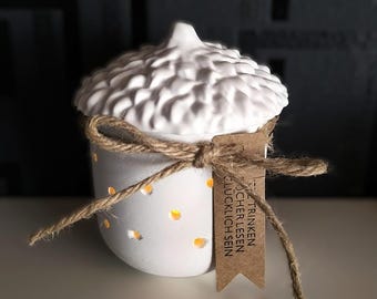 Ceramic KeraFun Raysin Lantern Acorn – Handmade Autumn Decoration 9 x 11 cm | Hygge Table Decoration & Gift Idea