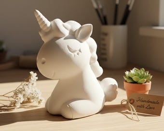 Handmade Unicorn Decoration | Minimalist Raysin Casting Powder Gift | Lovingly Crafted & Timeless | Enchanting Figurine