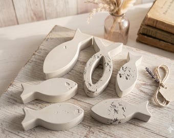 Raysin Fish Decorations (B-Grade): Unique maritime pieces with heart and character, casting powder figures for DIY & crafting, small flaws - big love