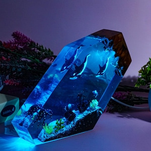 Handmade Orca & Shipwreck Resin Lamp – Ocean Fantasy Night Light | Epoxy Wood Decor for Sea Lovers, Nautical Gifting And Underwater Art Fans