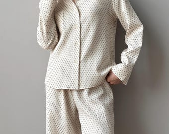 Organic Cotton Pajama Set: Soft Loungewear for Women's Sleepwear