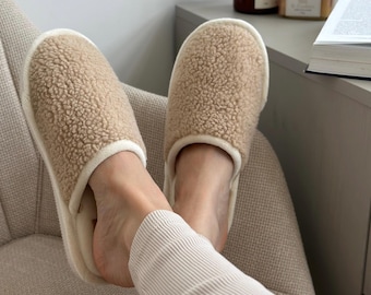 House Slippers Women – Cozy Non-Slip Indoor Bedroom Shoes