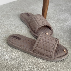 Home Slippers Soft Sole Indoor Shoes Slipper For Guest Warm House Footwear Travel Slides Fall Home Comfort Indoor Wear Ladies Cozy Gift Idea