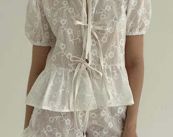Batiste Pajama Set: Embroidered Cotton Nightwear for Summer Lounge