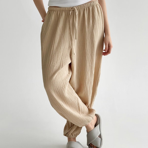 Loungebroek van mousseline katoen: zachte pyjamabroek voor dames.