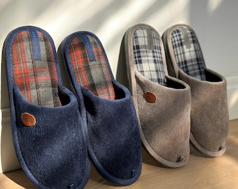 Pantofole da casa da uomo in tessuto: scarpe traspiranti per il massimo comfort in casa.