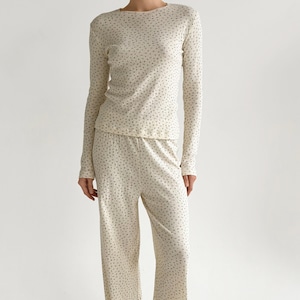 Pointelle Pyjama Set aus Bio-Baumwolle: Weiche Langarm Lounge und Nachtwäsche