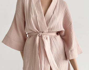 Short Muslin Robe: Relaxed Cotton Dressing Gown for Women's Loungewear
