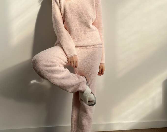 Cozy Knit Lounge Set | Oversized Long Sleeve Top & Pants