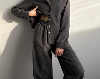 Conjunto de pijama de algodón: cómodo pijama de manga larga para estar en casa para mujer.
