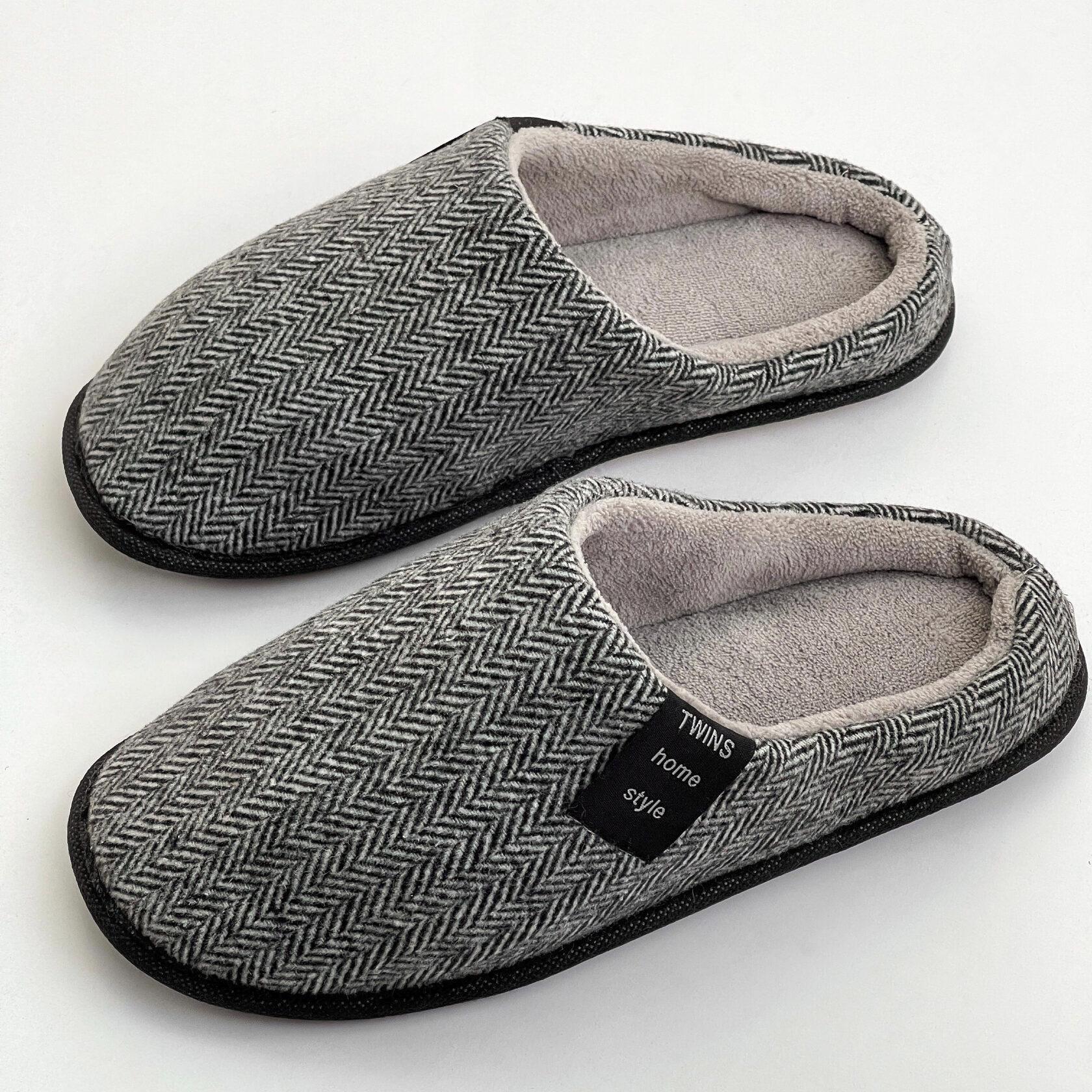 nike slippers size 10