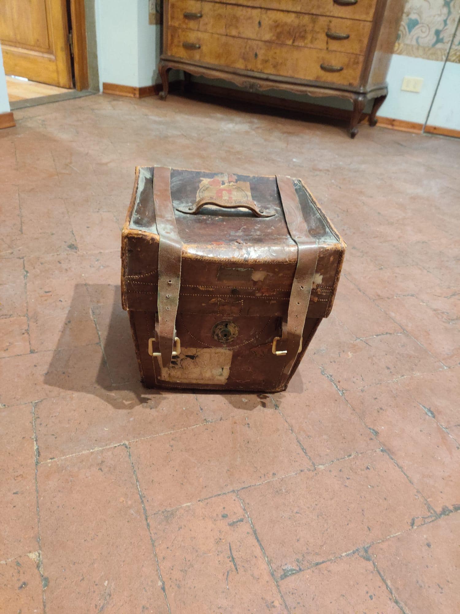 Malle Cabine Plate Américaine Vintage - R2106 - Avec Sa Clé (Occasion)