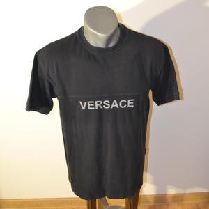 Vintage Versace Classic V2 T-Shirt Black Logo Tee | 90s Designer Streetwear