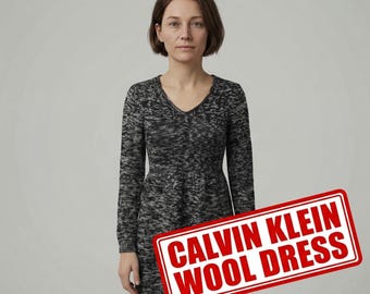 green emerald velvet dress Calvin Klein Women's Cotton Rib V-Neck Polo Dress Antique White at Amazon  Women's Clothing store main image 1