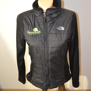 The North Face Fleece Jacket Women’s Size M – Insulated Hybrid Full Zip – Greenbelt Realty Logo – Black Softshell Outdoor Layer