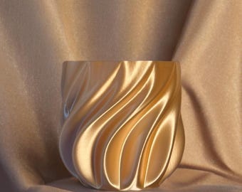 Gold Ribbed Plant Pot: Modern Indoor Planter, Eco-Friendly PLA