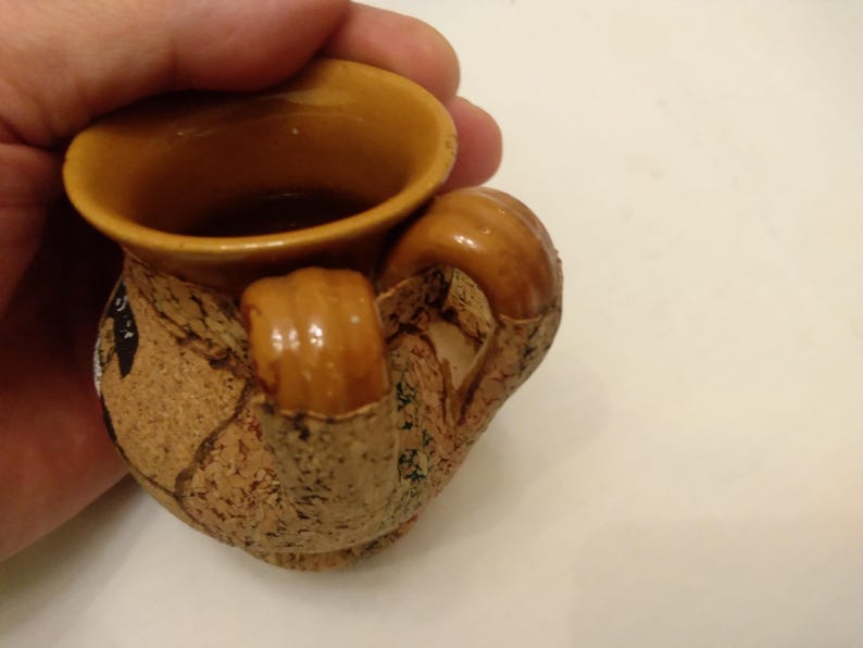 Ánfora SARDA de cerámica y corcho, vintage, hecha a mano en Italia, Jarrón artístico sardo, Arte sardo, Ánfora vintage de cerámica sarda imagen 7
