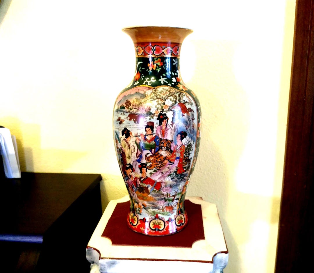 Antique Chinese Porcelain Vase Decorative Signed Numbered Hand Painted ...