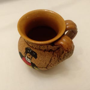 Ánfora SARDA de cerámica y corcho, vintage, hecha a mano en Italia, Jarrón artístico sardo, Arte sardo, Ánfora vintage de cerámica sarda imagen 8