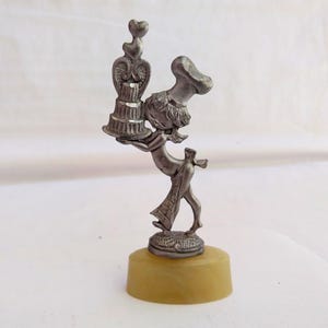 Vintage Metal Elegant Girl Figurine, Italy Collection, Chef Figurine, Vintage Girl Figurine, Chef Figurine, Metal Chef Sculpture