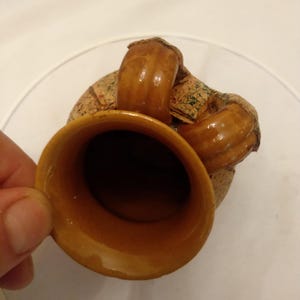 Ánfora SARDA de cerámica y corcho, vintage, hecha a mano en Italia, Jarrón artístico sardo, Arte sardo, Ánfora vintage de cerámica sarda imagen 3