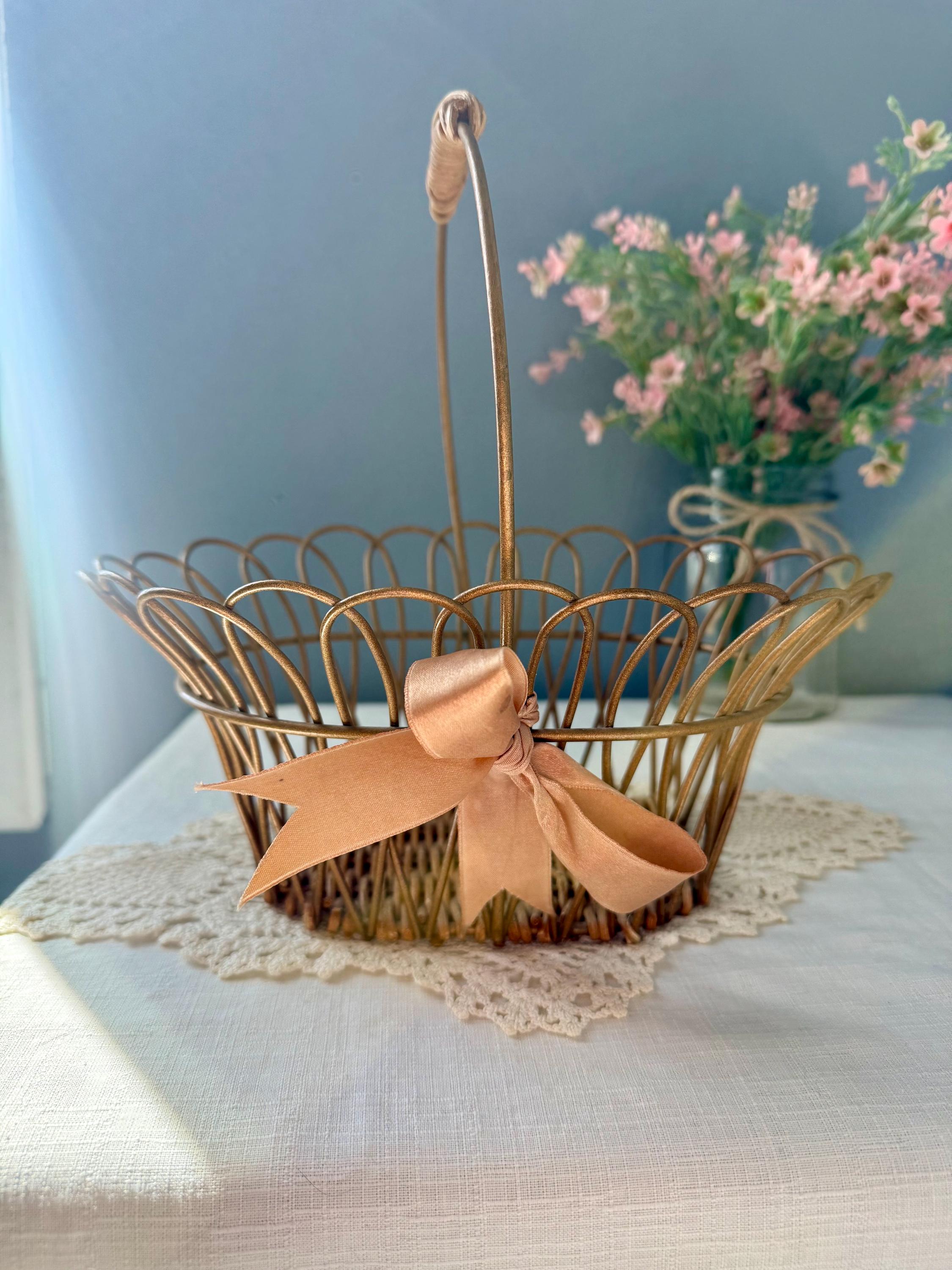 Easter Baskets Vintage Look - Etsy