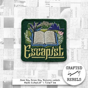 Naszywka z rzepem: Escapist – haftowana otwarta naszywka z motywem fantasy dla marzycieli, romantyków i miłośników książek