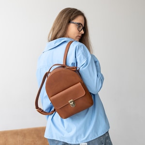 Petit sac à dos en cuir pour femme, sac à dos étudiant, mini sac à dos décontracté, sac à main sac à dos de ville, cadeau pour petite amie, sac à dos personnalisé