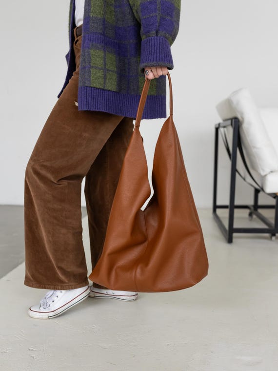 Leather hobo bag, women slouchy handbag, large shoulder shopping purse for wife