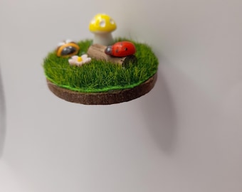 Jumping Spider Decorative Ledge