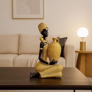 Goldene afrikanische Frauenfigur mit Krug | Afrozentrische Harzdekoration für Wohnzimmer, Büro oder als Geschenk für ihn/sie