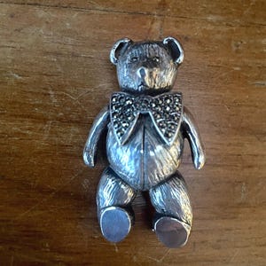Vintage Sterling silver 925 brooch - teddy bear