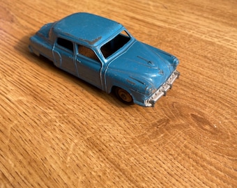 Dinky Toys Studebaker 172 Land Cruiser Bleu