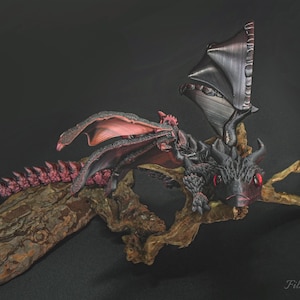 3D gedruckter geflügelter Drache, Gliederdrache Spielzeug, posierbare Drachenfigur, fliegendes Drachenmodell, Fantasy-Kreatur Geschenk, Drache Regal Dekor