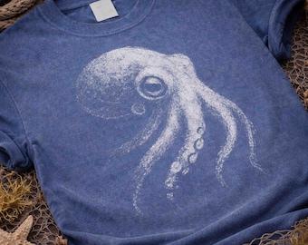 Octopus Graphic T-Shirt: Comfort Colors Unisex Tee, Ocean Lover Gift
