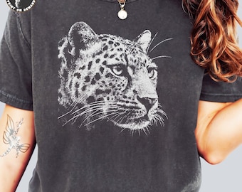 Comfort Colors Leopard Graphic Tee: Minimalist Unisex Wild Cat Shirt