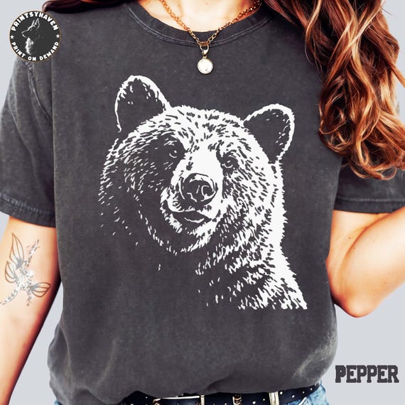 Comfort Colors Bear Graphic Tee: Minimalist Wildlife Shirt