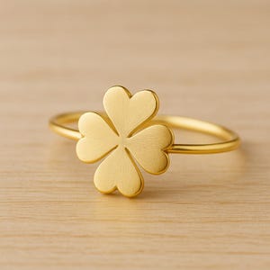 Four Leaf Clover Ring – 14K Solid Gold Lucky Charm Ring, Dainty Minimalist Jewelry Gift, Good Luck Gold Ring, Everyday Ring, Gift for Her