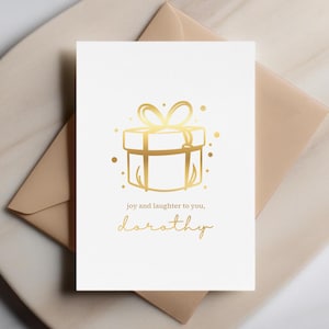 Alegría y risas para ti: tarjeta personalizada, tarjeta de cumpleaños con nombre, caja de regalo dorada, saludo minimalista, mensaje impreso de saludo personalizado.