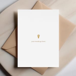 Helle Ideen - Personalisierte Glühbirne Karte, Individuelle Gold Grußkarte, Minimalistische Ästhetik, Ihr Text Vorder- & Innenseite, Benutzerdefinierte Textkarte