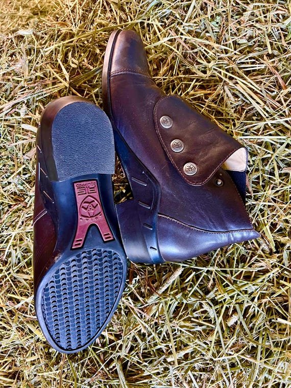 Fantastic Ariat Snap Paddock Short Riding Boots NWOT Women  display picture 3
