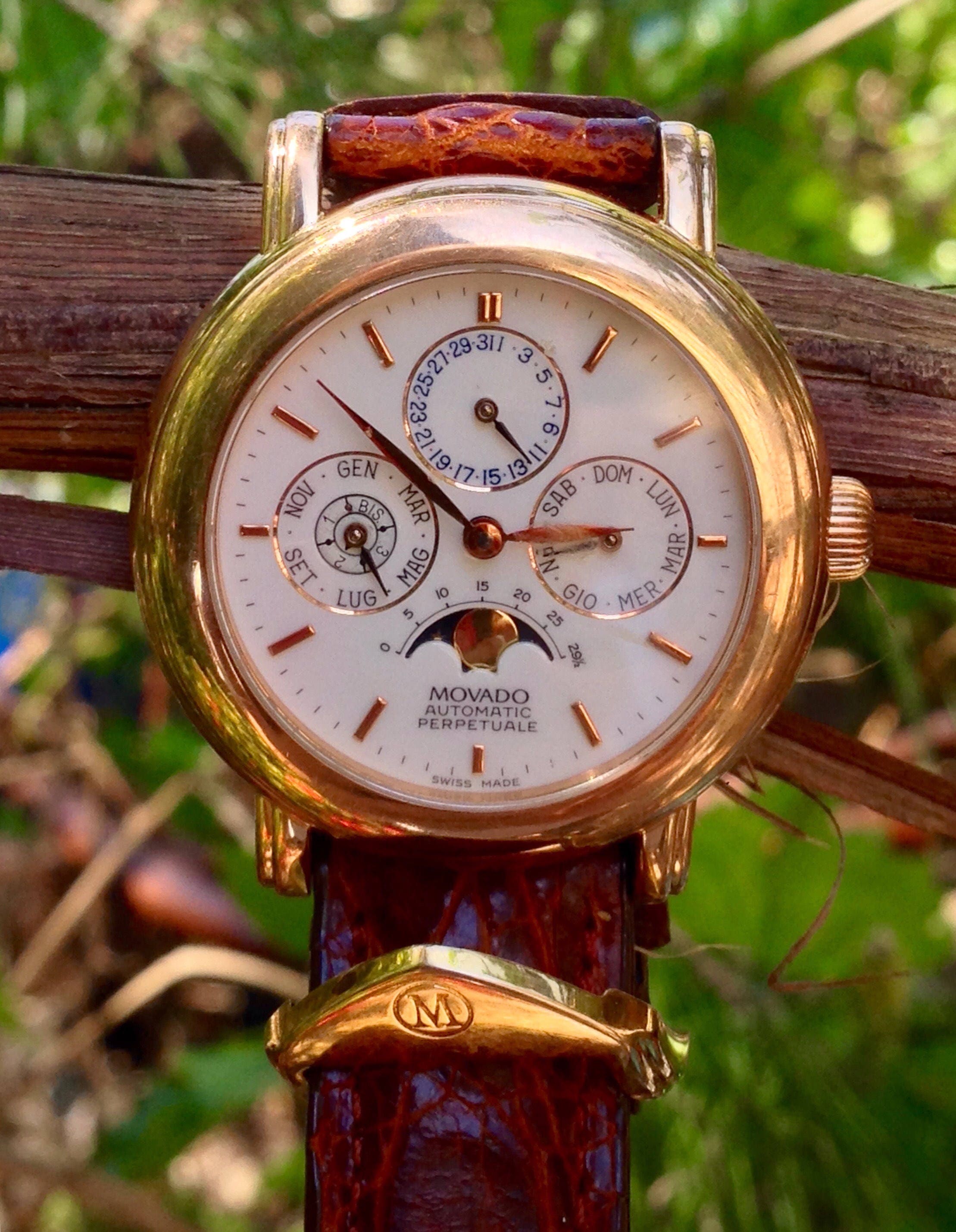 movado 1881 gold
