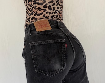 Vintage Levi’s 501 Jeans – Black Denim, Red Tab, Made in USA (W31 L32), High Rise Straight Leg 90s