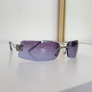 vintage Chanel sunglasses 90s-2000s y2k