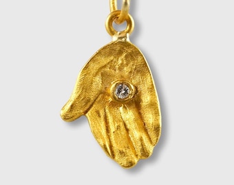 The Giver Hand and Diamond, 24K Gold, 0.02ct Diamonds, Greek Mythology, Mythos, Greece, Hand with Diamond, Giving Hand, Giver, Hands