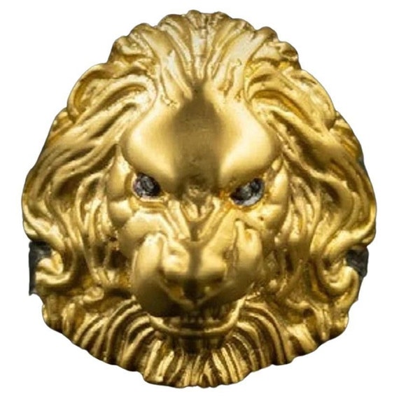 Gold lion ring, Van Cleef & Arpels – Kentshire