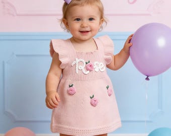 Benutzerdefinierte Baby-Kleid, Handgestickter Name Baby-Outfits, Baby-Rüschen-Kleid, Baby-Sommer-Outfit, erstes Geburtstagsgeschenk