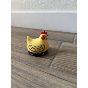 Minuteur de cuisine vintage en forme de coq, 60 min, jaune et rouge, en état de marche.