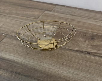 Cesta vintage color oro y latón de 8 pulgadas.
